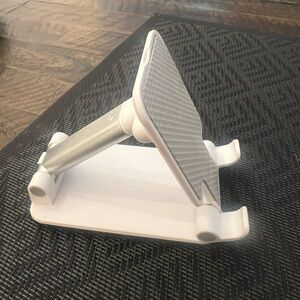 New In “ damaged box” phone,  tablet, and I Pad foldable stand